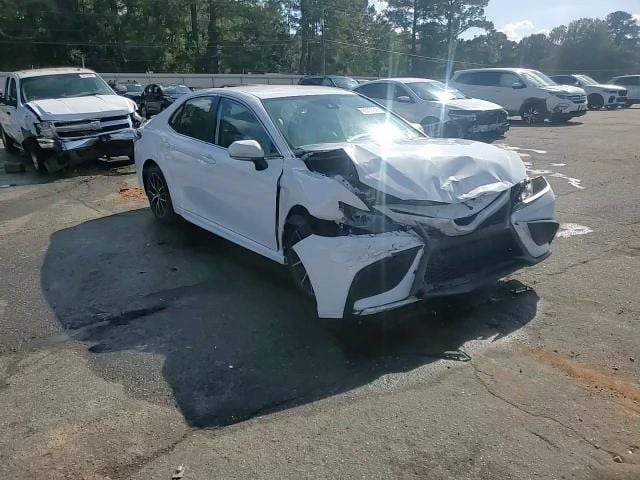 2021 Toyota Camry Se 20