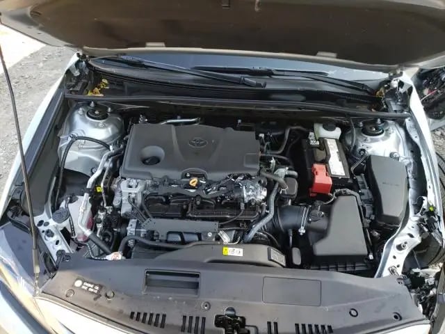 2021 Toyota Camry SE 14