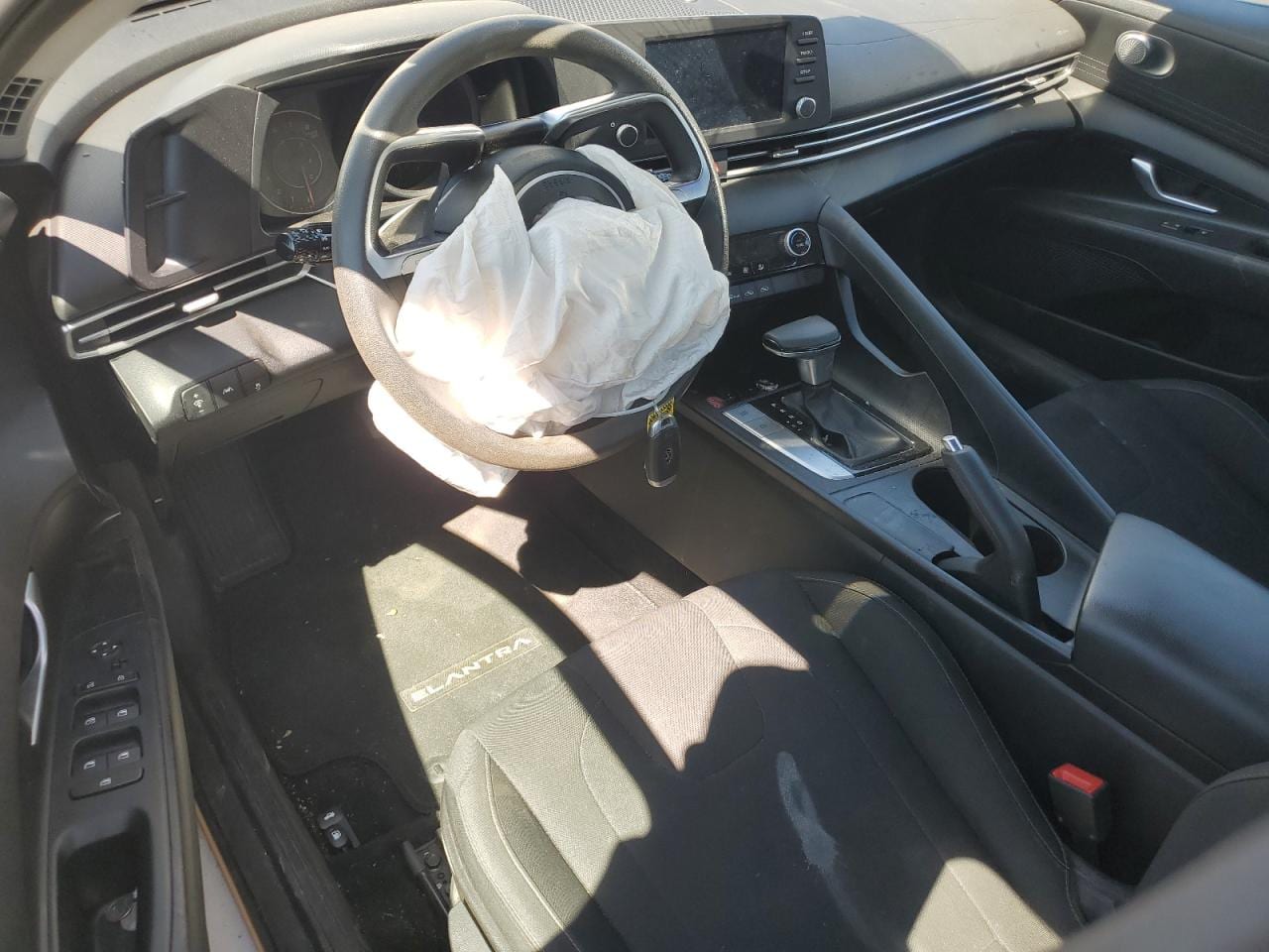 2021 Hyundai Elantra Sel 11