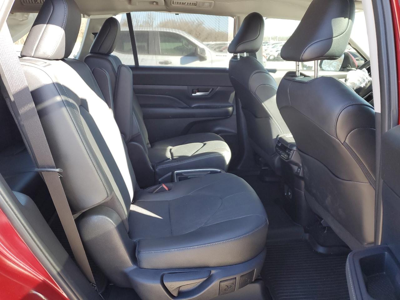 2024 Toyota Grand Highlander Xle 17