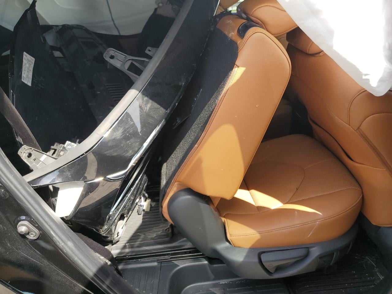 2024 Toyota Highlander Le 18