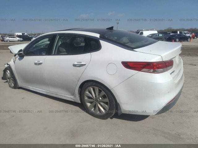 2018 KIA Optima EX 11