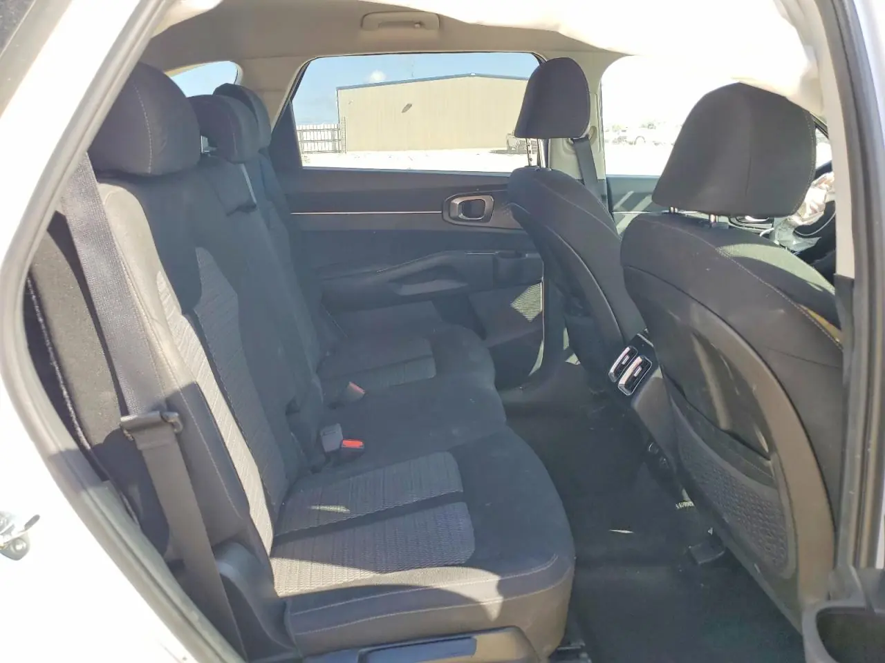 2023 Kia Sorento Lx 11