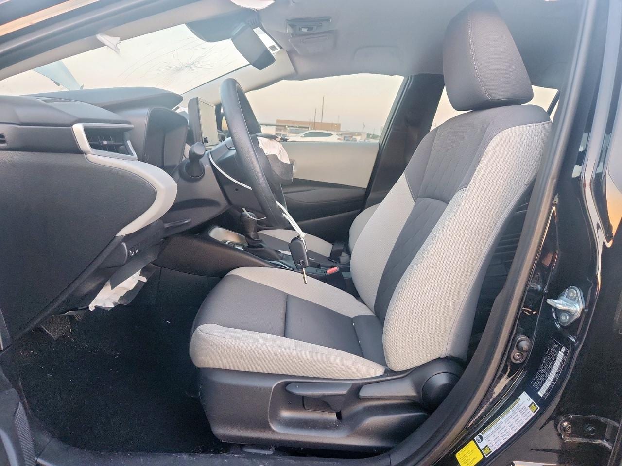 2025 Toyota Corolla Le 13