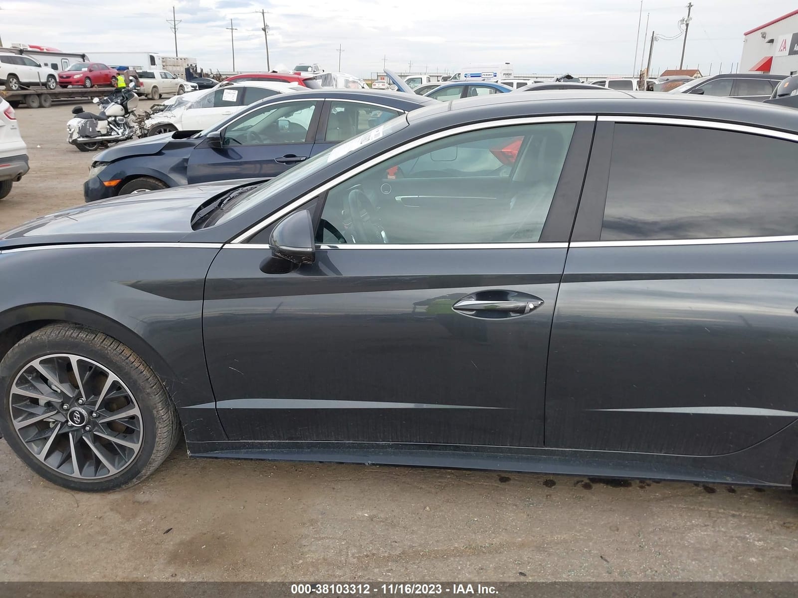 2022 Hyundai Sonata Limited 18
